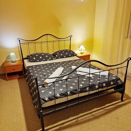 D&d 5 Guest house Pula